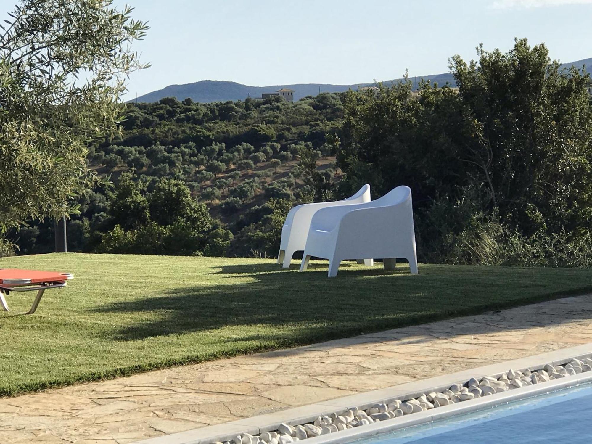 Luxurious Villa In Peloponnese With Swimming Pool Kamária エクステリア 写真