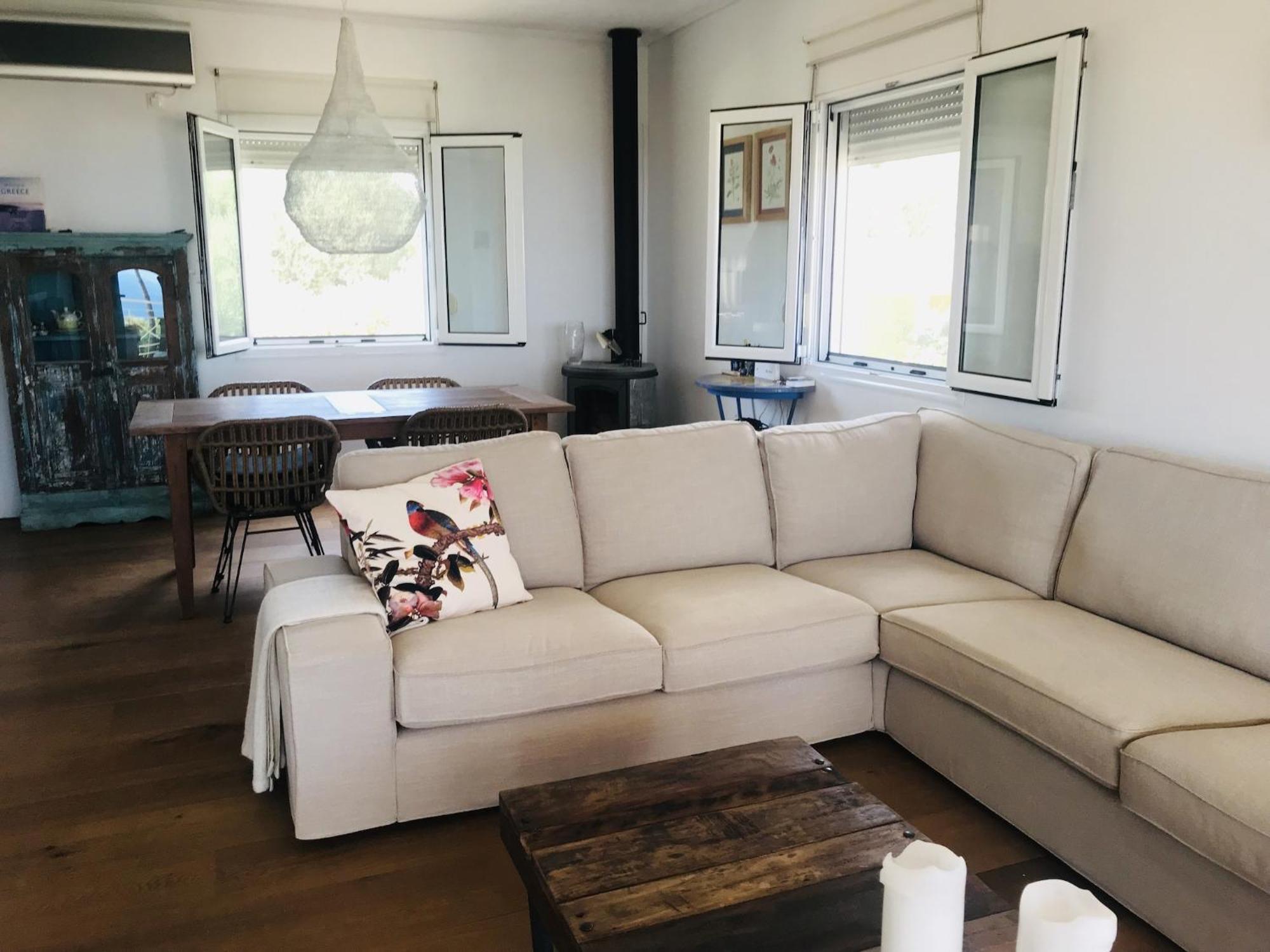 Luxurious Villa In Peloponnese With Swimming Pool Kamária エクステリア 写真